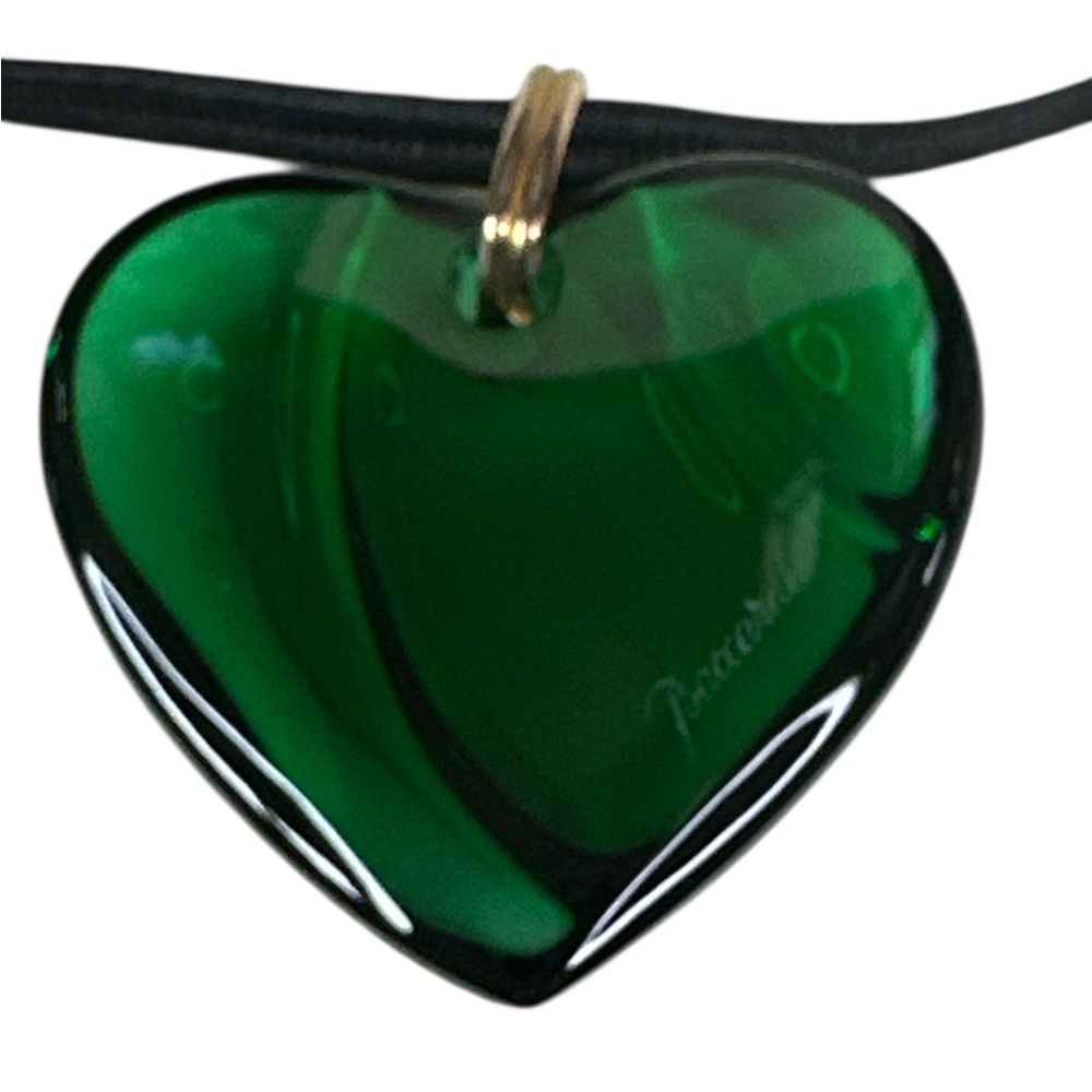 Baccarat Elegant Green Heart Pendant Necklace - Picture 3 of 4